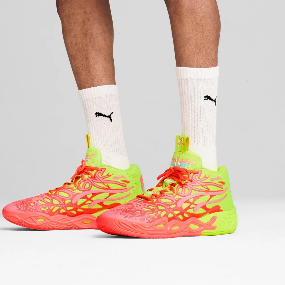 Puma Mens MB.04 Love Basketball Shoes 310532 01